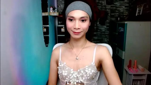 Image 4 of tscumbitch Stream on Chaturbate on 3 months ago