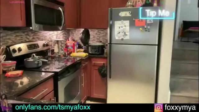 Image 6 of tsfoxx Stream on Chaturbate on 2 days ago