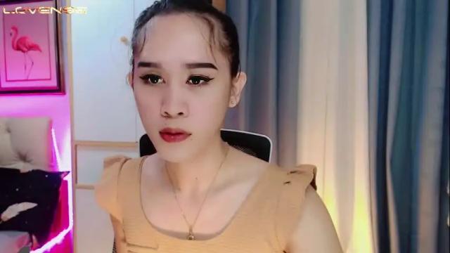 Image 7 of tsgiri_sassy Stream on Chaturbate on 19 months ago