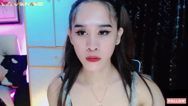 Image 3 of tsgiri_sassy Stream on Chaturbate on 19 months ago