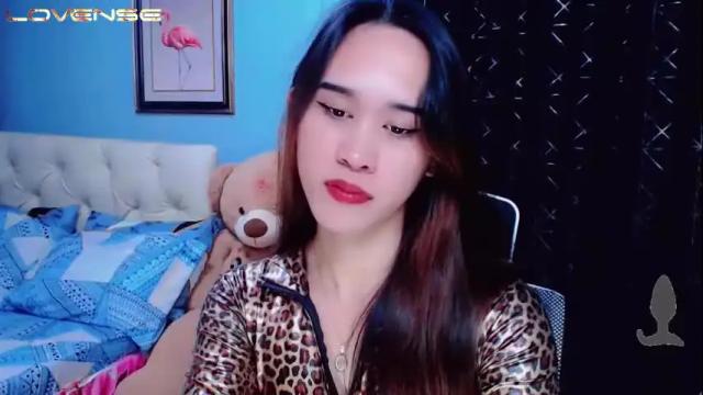 Image 11 of tsgiri_sassy Stream on Chaturbate on 17 months ago