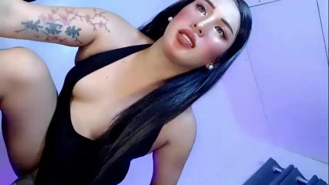 Image 7 of tsgirl_julian69 Stream on Chaturbate on 1 month ago