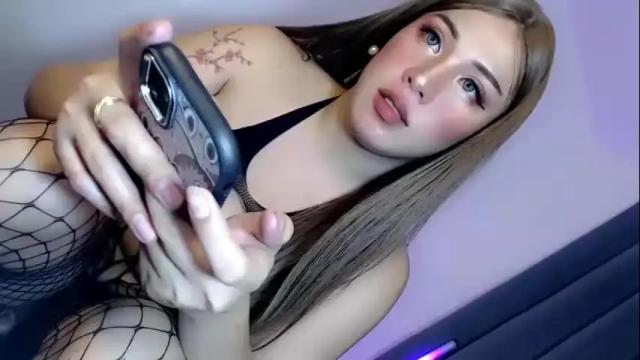 Image 2 of tsgirl_julian69 Stream on Chaturbate on 1 month ago