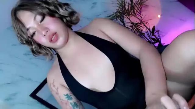 Image 8 of tsgirl_julian69 Stream on Chaturbate on 14 days ago