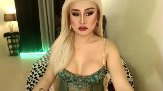 Image 3 of tshugescock Stream on Chaturbate on 1 month ago