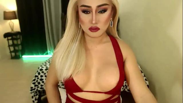 Image 2 of tshugescock Stream on Chaturbate on 1 month ago