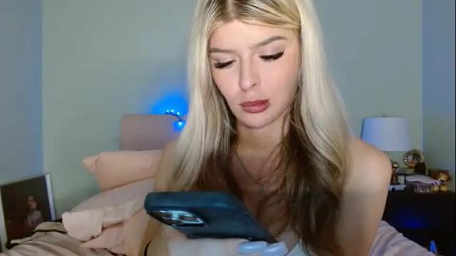 Image 6 of tsindicablue Stream on Chaturbate on 1 month ago