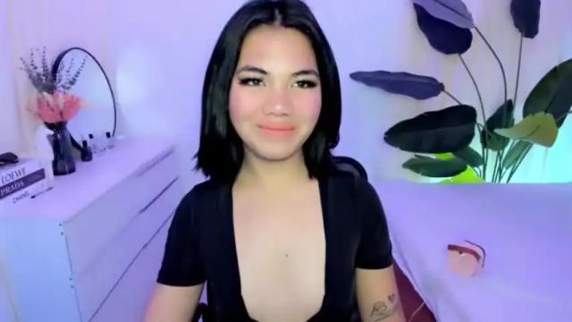 Image 2 of tsjasmine20 Stream on Chaturbate on 17 months ago