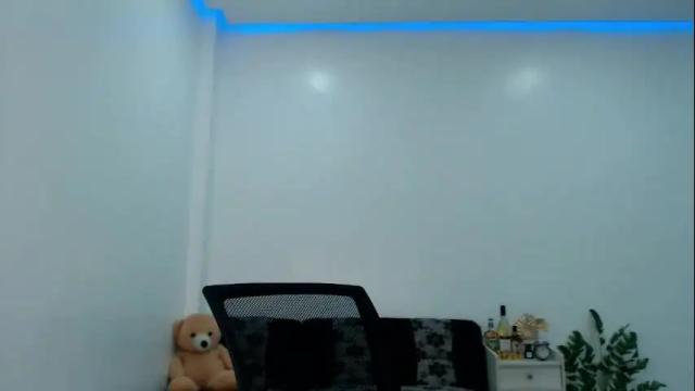 Image 8 of tslovemarie01 Stream on Chaturbate on 1 month ago