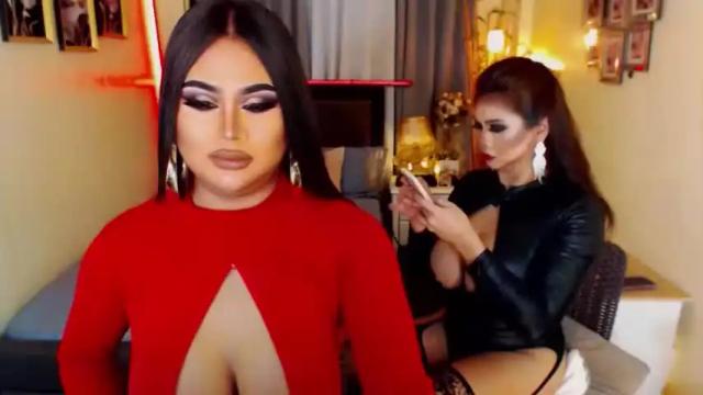 Image 12 of tsmajesticzhia Stream on Chaturbate on 12 months ago
