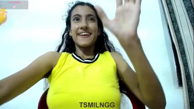 Image 6 of tsmilingg Stream on Chaturbate on 4 months ago