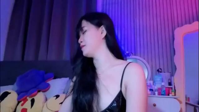 Image 10 of tsnathaliasilvana Stream on Chaturbate on 1 month ago