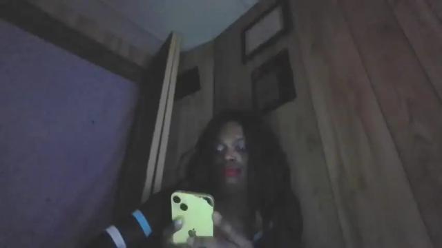 Image 12 of tsnitra Stream on Chaturbate on 22 months ago