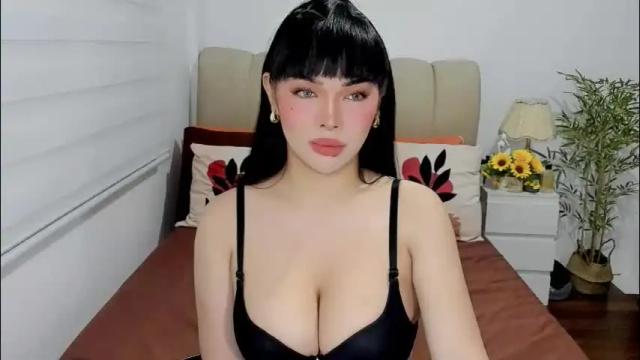 Image 3 of tspearlofasia Stream on Chaturbate on 1 month ago
