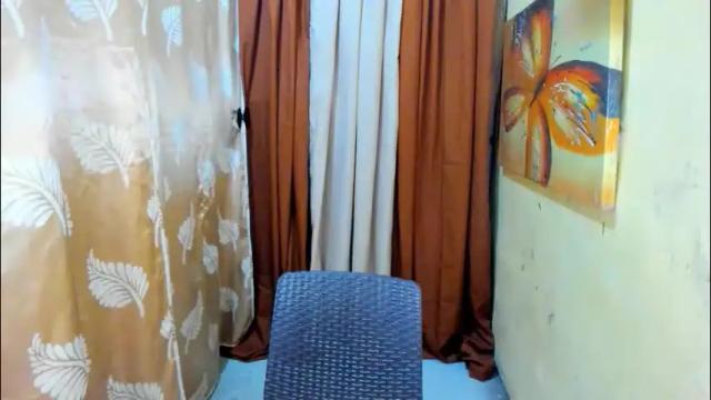 Image 11 of tsqueenselena Stream on Chaturbate on 1 month ago