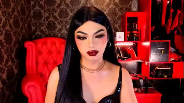 Image 2 of tsravenfucks Stream on Chaturbate on 4 months ago