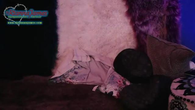 Image 3 of tsriannajames Stream on Chaturbate on 14 months ago