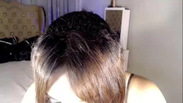 Image 8 of tsscarlett_xx Stream on Chaturbate on 1 month ago