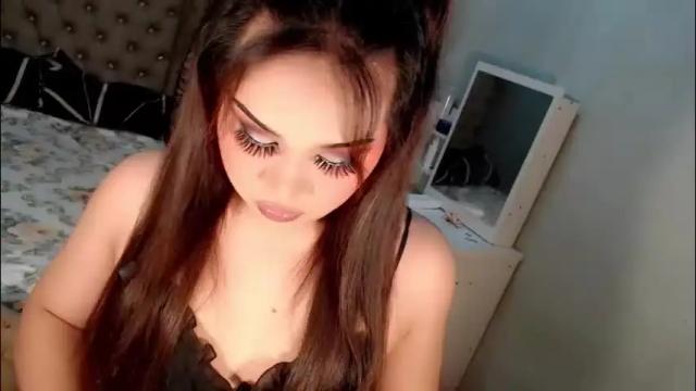Image 4 of tsscarlett_xx Stream on Chaturbate on 2 months ago