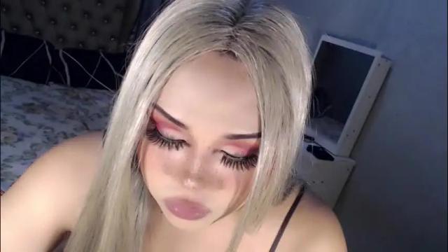 Image 8 of tsscarlett_xx Stream on Chaturbate on 2 months ago