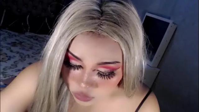 Image 3 of tsscarlett_xx Stream on Chaturbate on 1 month ago