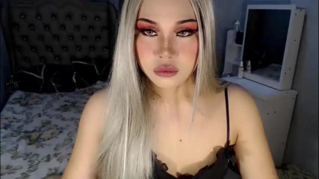 Image 2 of tsscarlett_xx Stream on Chaturbate on 1 month ago