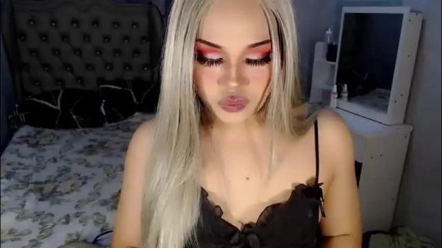 Image 8 of tsscarlett_xx Stream on Chaturbate on 1 month ago