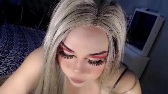 Image 7 of tsscarlett_xx Stream on Chaturbate on 1 month ago