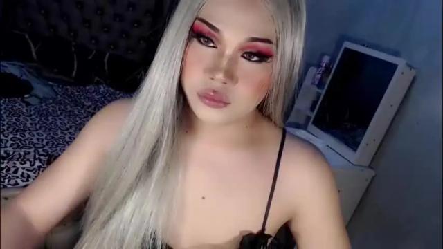 Image 4 of tsscarlett_xx Stream on Chaturbate on 27 days ago