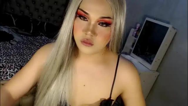 Image 6 of tsscarlett_xx Stream on Chaturbate on 27 days ago