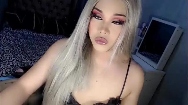 Image 3 of tsscarlett_xx Stream on Chaturbate on 23 days ago