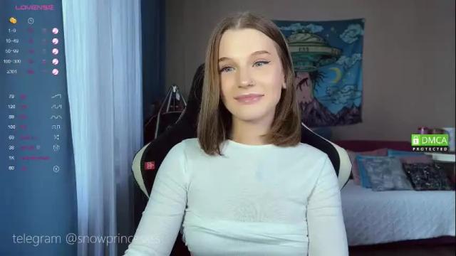 Image 11 of tsukuemi_no_mikoto Stream on Chaturbate on 4 months ago