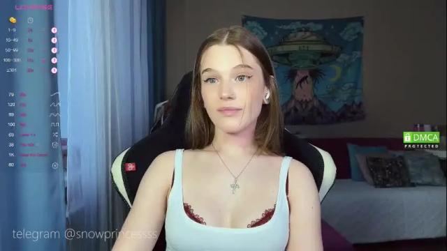 Image 7 of tsukuemi_no_mikoto Stream on Chaturbate on 3 months ago