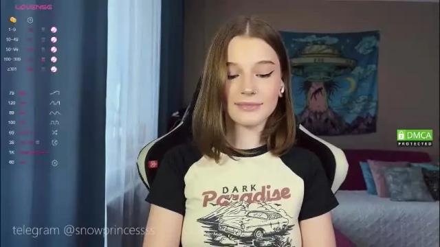 Image 7 of tsukuemi_no_mikoto Stream on Chaturbate on 2 months ago