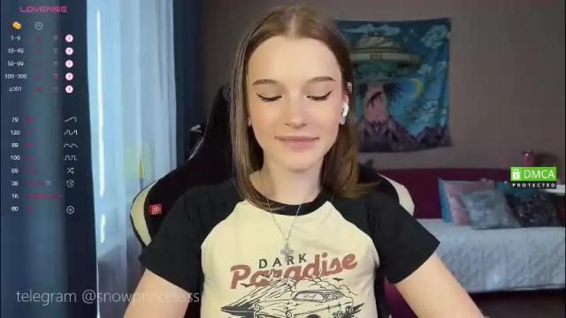 Image 12 of tsukuemi_no_mikoto Stream on Chaturbate on 2 months ago