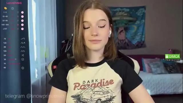 Image 8 of tsukuemi_no_mikoto Stream on Chaturbate on 2 months ago
