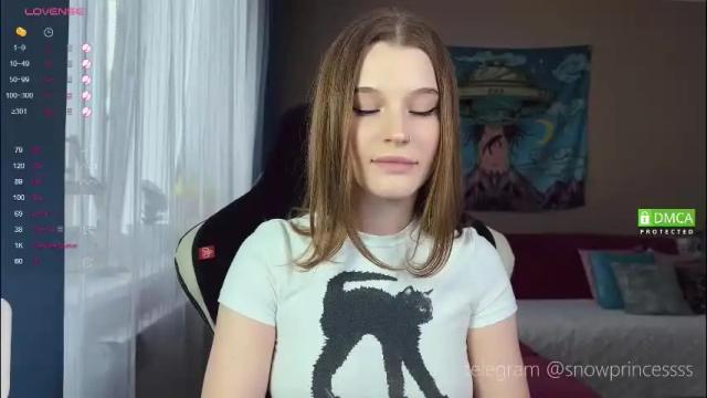 Image 12 of tsukuemi_no_mikoto Stream on Chaturbate on 21 days ago