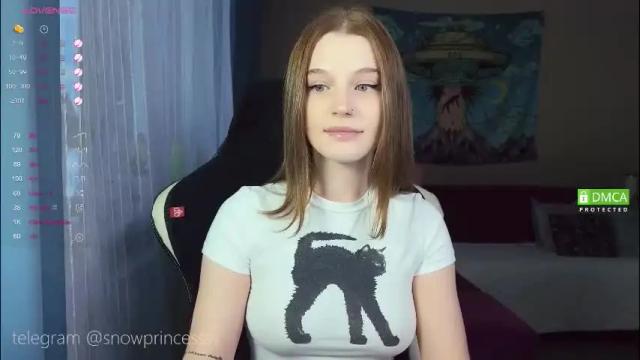 Image 3 of tsukuemi_no_mikoto Stream on Chaturbate on 1 day ago