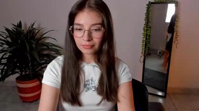 Image 2 of tsukys_spell Stream on Chaturbate on 13 months ago