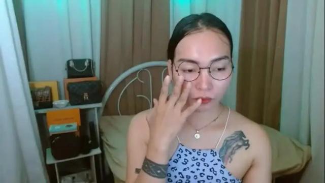 Image 7 of tsuncutangela Stream on Chaturbate on 18 months ago