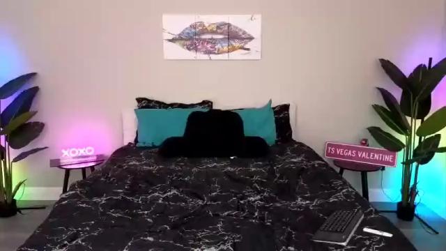 Image 8 of tsvegasvalentine Stream on Chaturbate on 17 months ago