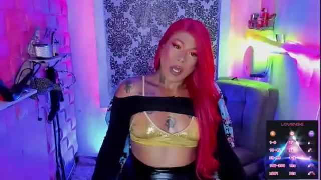 Image 3 of tsviolett Stream on Chaturbate on 14 days ago