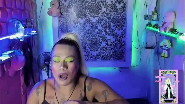Image 10 of tsviolett Stream on Chaturbate on 2 months ago