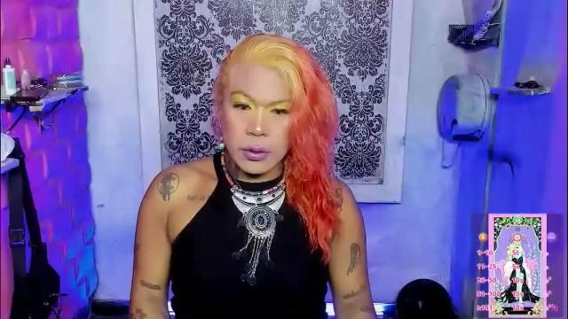 Image 3 of tsviolett Stream on Chaturbate on 1 month ago