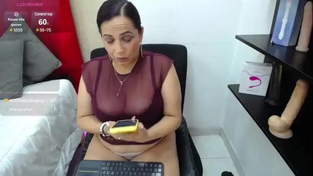 Image 12 of tugochita Stream on Chaturbate on 1 month ago