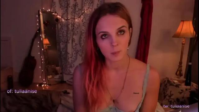 Image 12 of tulia_anise Stream on Chaturbate on 16 months ago