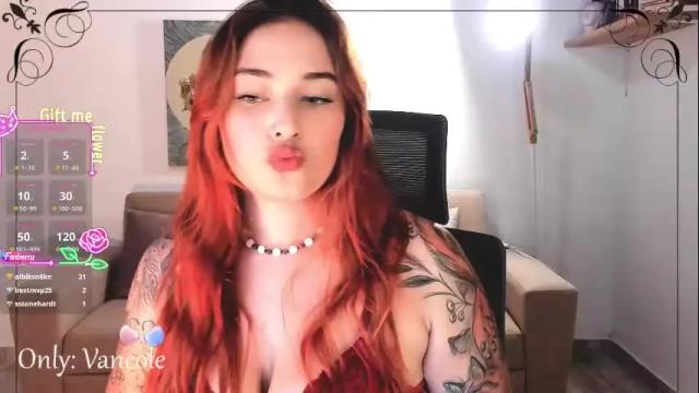 Image 7 of tulipa_ Stream on Chaturbate on 8 months ago