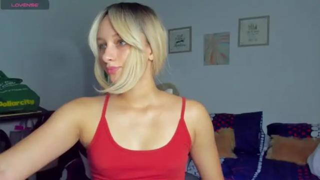 Image 6 of tutyhot Stream on Chaturbate on 12 months ago