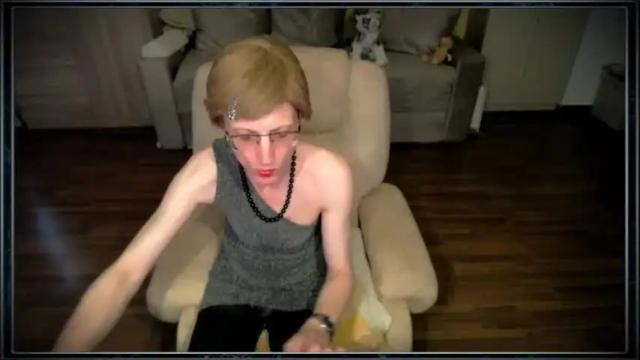 Image 4 of tvclementine Stream on Chaturbate on 22 days ago