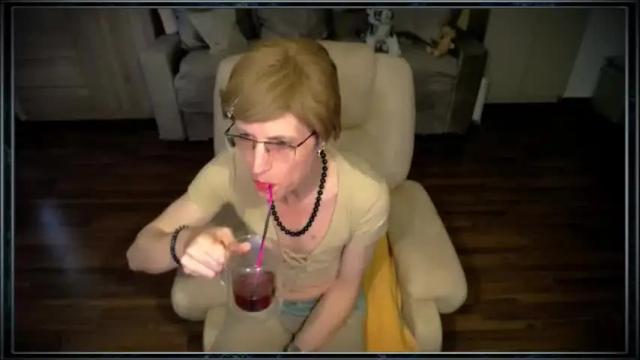 Image 8 of tvclementine Stream on Chaturbate on 5 days ago